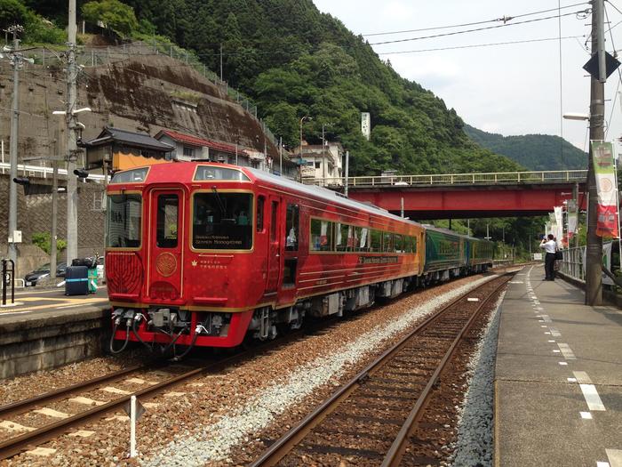 2_train1.JPG
