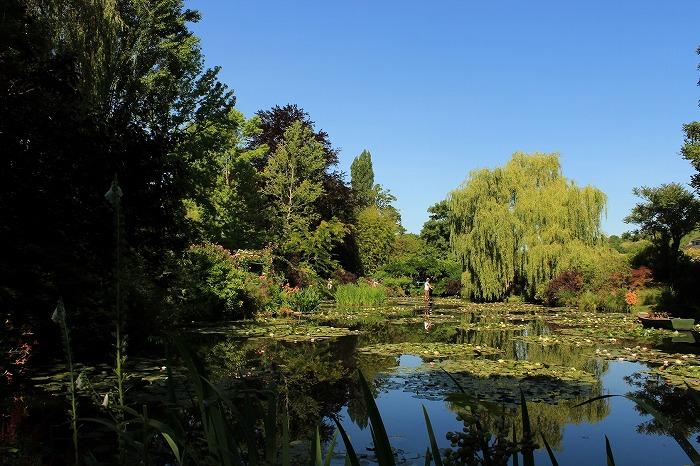 印象派画家クロード モネの描いた睡蓮の池のあるジヴェルニーへ たびこふれ