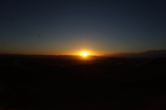 サハラ砂漠　夕日