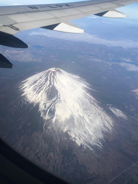 機上から見た富士山