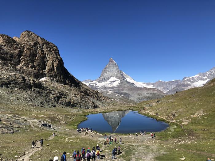 スイスアルプス あの名峰マッターホルンに激迫る 3つの方法教えます たびこふれ