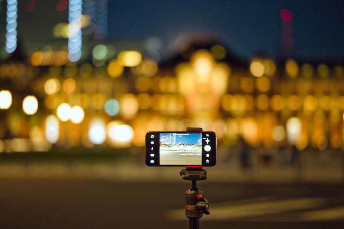 夜景好きなiphoneユーザー必読 劇的な光跡写真を撮れる 東京感光名所 たびこふれ