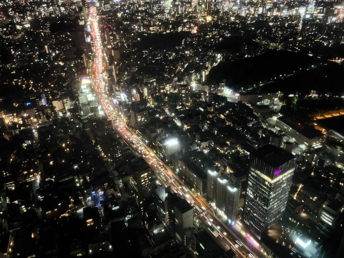夜景好きなiphoneユーザー必読 劇的な光跡写真を撮れる 東京感光名所 たびこふれ
