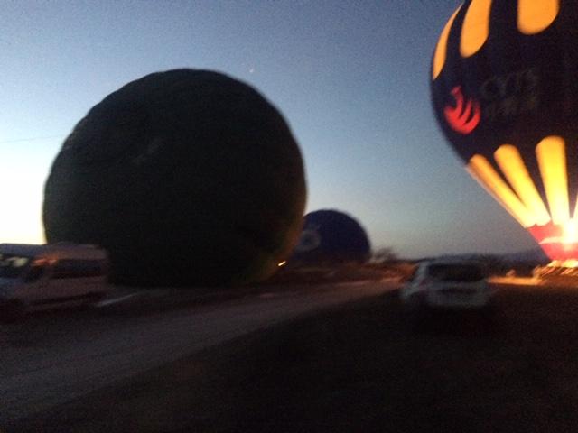 7_到着、どうやら乗るのはこの気球.jpeg