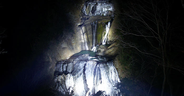袋田の滝　ライトアップ