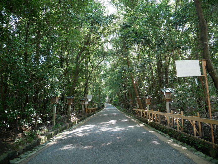 大神神社へのアクセス　参道