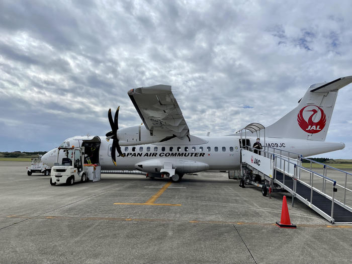 日本エアコミューター　ATR42　搭乗