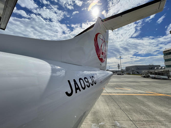 日本エアコミューター　ATR42　尾翼