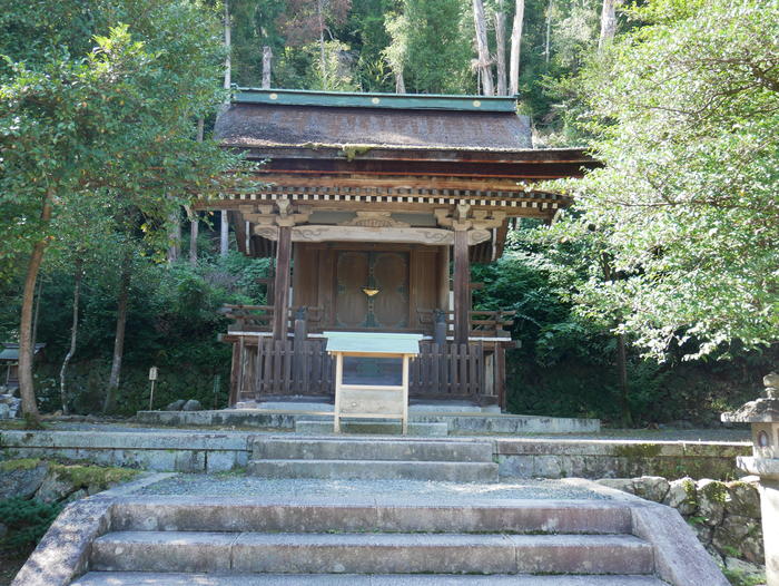 松尾大社　月読神社の境内