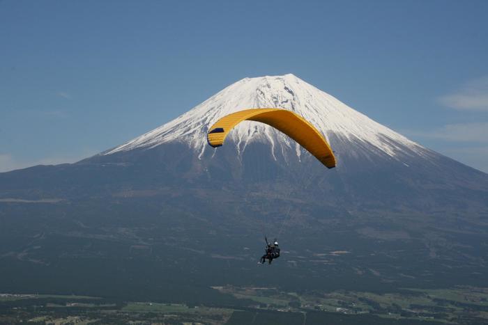 パラグライダー 富士山