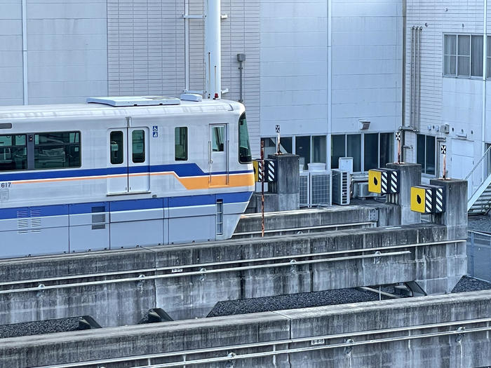大阪モノレール　車両基地
