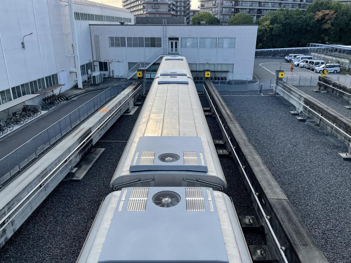 大阪モノレール　車両基地