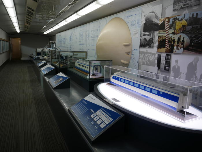 京都鉄道博物館 展示スペース