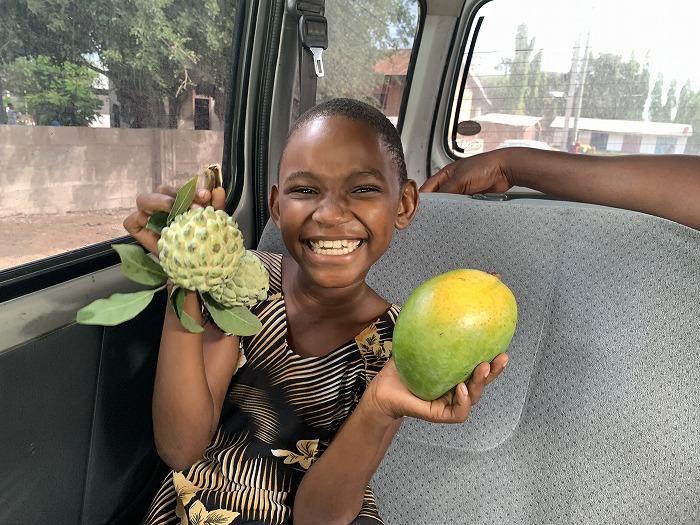 タンザニアの子供　笑顔