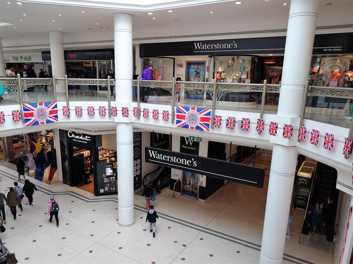 イギリス、ショッピングセンターのディスプレイ