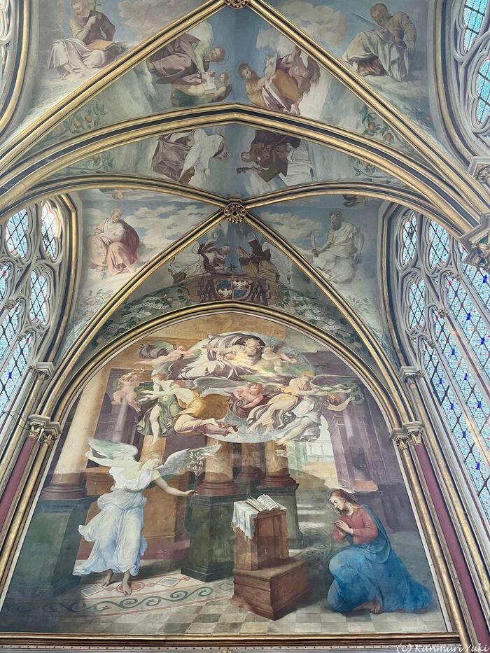 ルネッサンスのフレスコ画に覆われたチャペル
