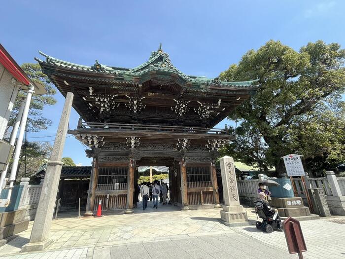 経栄山題経寺