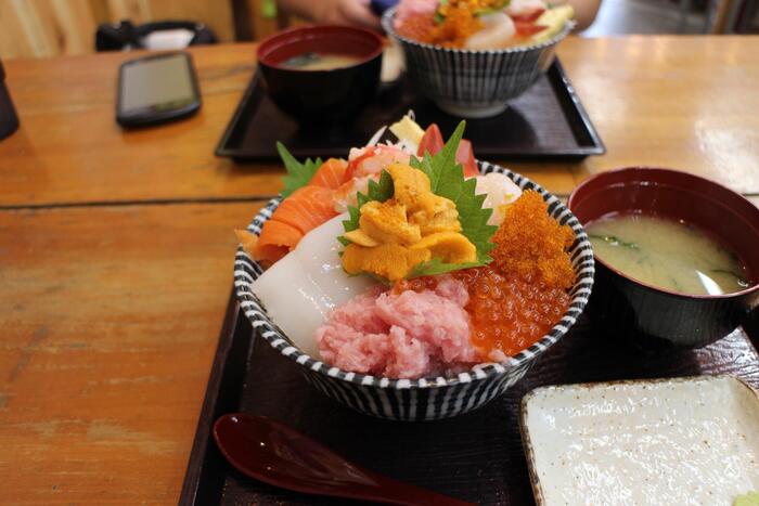 海鮮丼