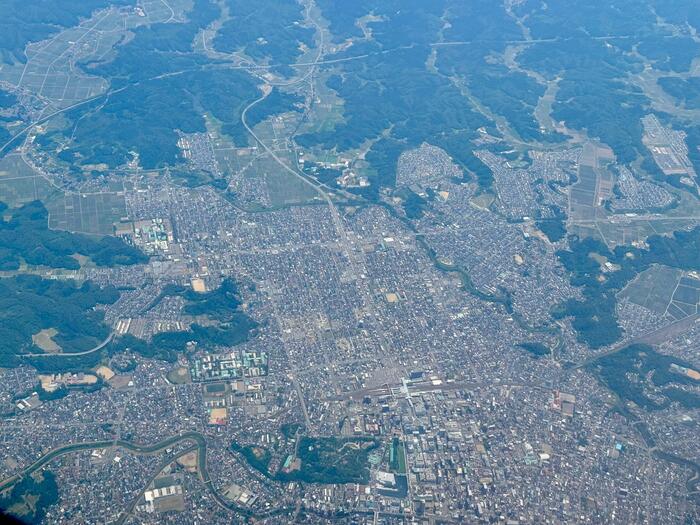 トキエア　機窓からの景色　秋田市街地