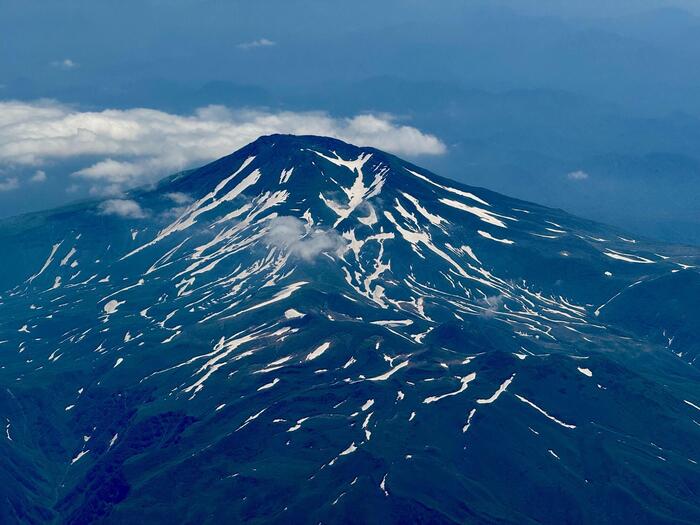 トキエア　機窓からの景色　鳥海山