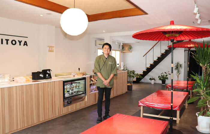 伊勢古仁屋店内