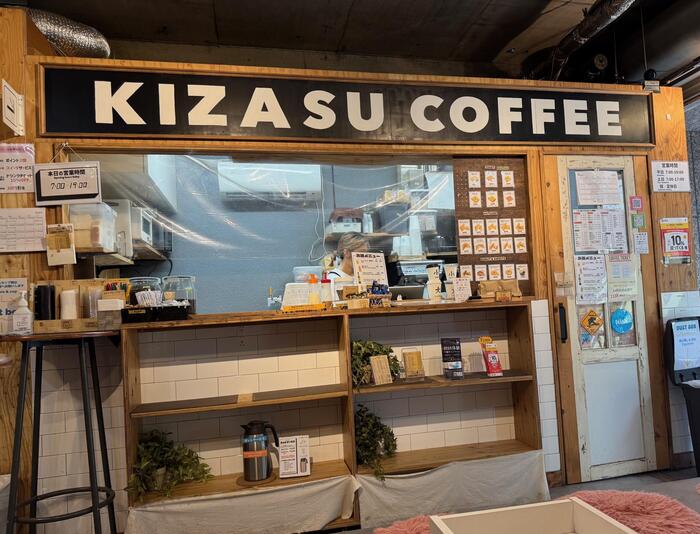 コーヒースタンドKIZASU.COFFEE店頭