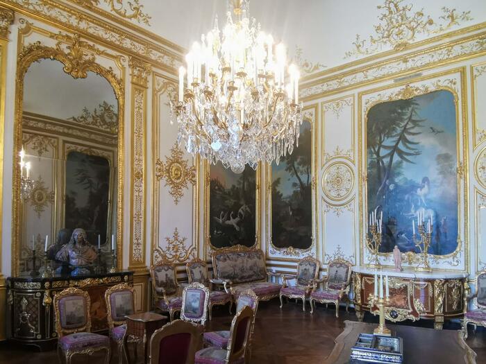 シャンティイ城の最大の見どころは、コンデ美術館と名付けられた美術館