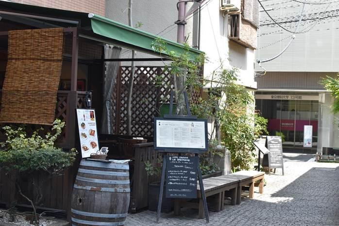 神楽坂 ル・ブルターニュの店頭