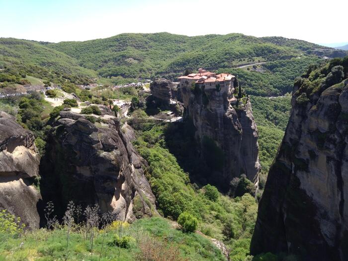 アトス山にある教会と同じ十字架の構造をしたヴァルラーム修道院