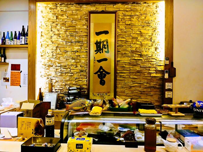 カウンター席もあります