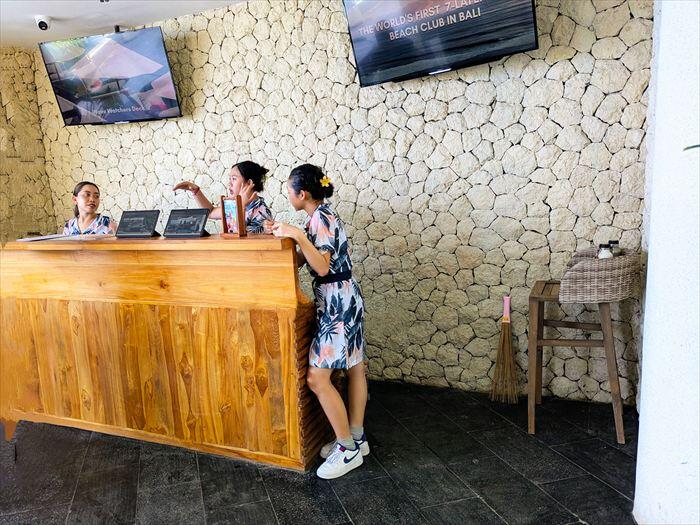 Kliveレセプション