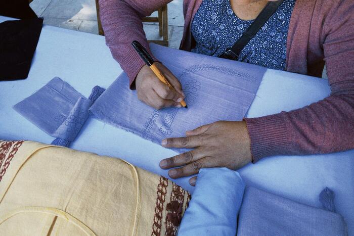 詩集の作業の様子