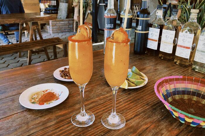 ＜ほてった身体に染み渡るカクテル＞