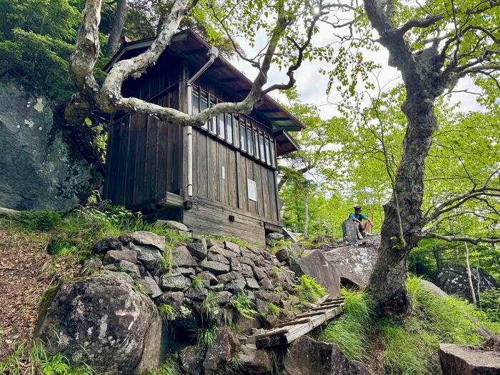 男体山　登山道　8合目　瀧尾神社