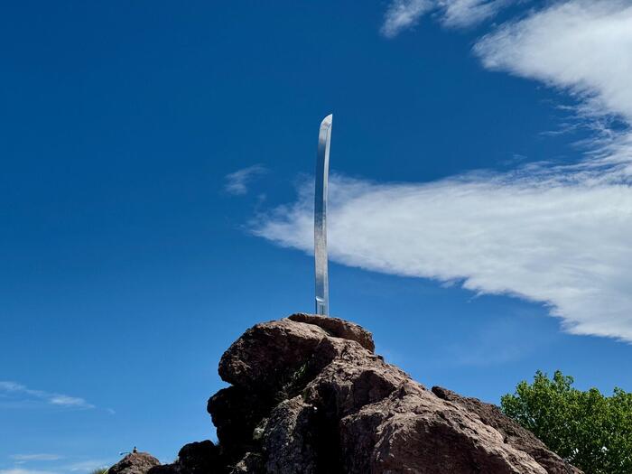 男体山　山頂　大剣