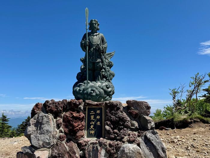 男体山　山頂　二荒山大神