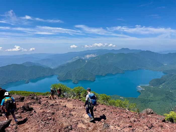 男体山　登山道