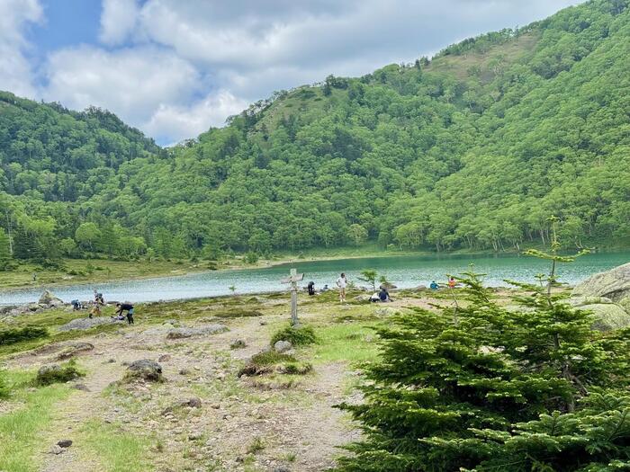 日光白根山　五色沼