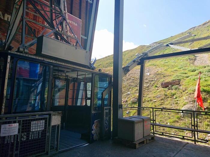 シュピールボーデンから大きなゴンドラへ乗り換えます