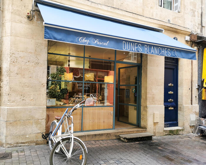 La dune blanche　店頭