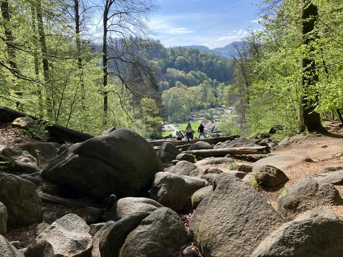 ＜まだまだ下にいる人を見ると、もう私こんな上にいる！と少し優越感に浸れてしまう＞