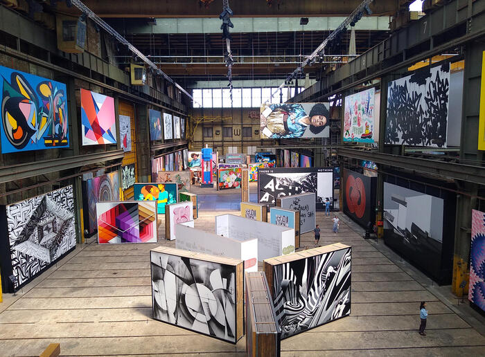 ストリートアートに焦点を当てたSTRAAT