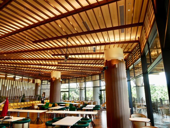 パノラマ ダイニングの内観