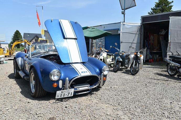 もう一台の主役「コブラ」