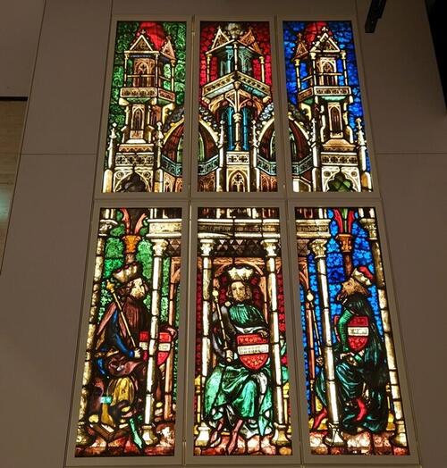 シュテファン大聖堂のオリジナルのステンドグラス