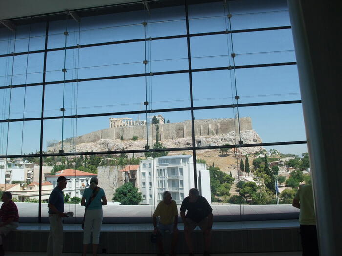 ＜最上階のパルテノンギャラリーからの眺め＞