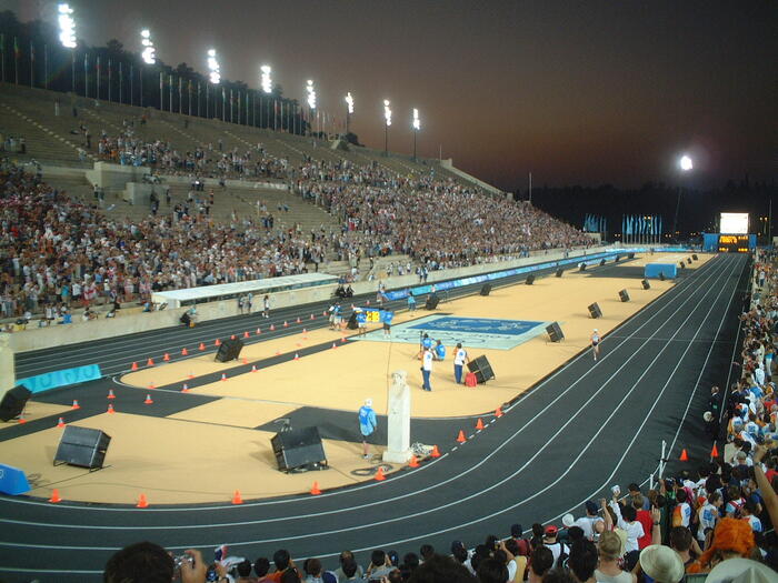 ＜2004年のアテネオリンピック時のスタジアム＞