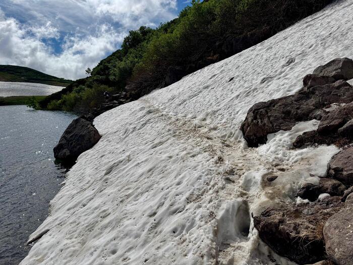 白馬岳　日本百名山　白馬大池　白馬大池山荘　長野県　富山県