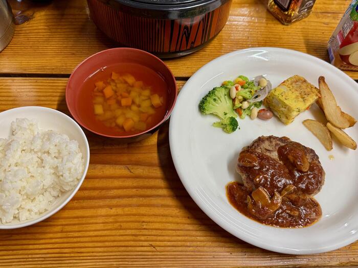 白馬岳　日本百名山　白馬大池　白馬大池山荘　夕食　長野県　富山県