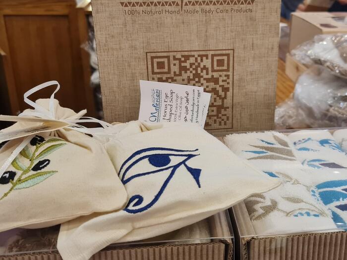 ＜ミニタオルセット、石鹸など＞